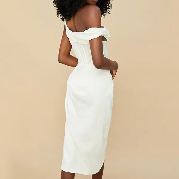 robe-asymetrique-blanche-corset-dos Hvid asymmetrisk korsetkjole med kåleformet hals