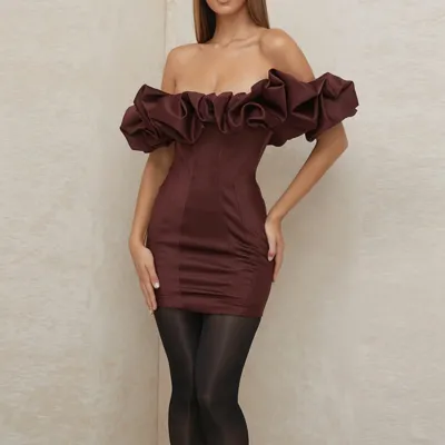 robe-cocktail-corset-bustier Korset stropløs cocktailkjole bordeaux