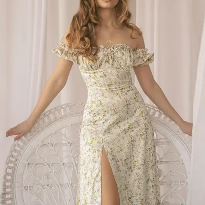 robe-corset-boheme-longue Hvid boho lang korsetkjole med blomsterprint