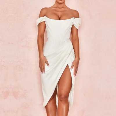 robe-de-bal-corset Hvid korset gallakjole med delt ben